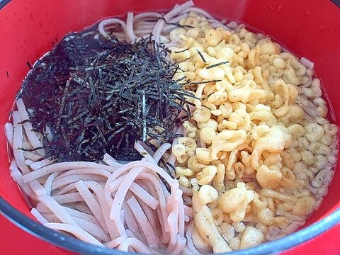 ごま油香る☆海苔たっぷりたぬきそば